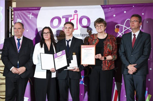 Átadták az Országos Tudományos és Innovációs Olimpia díjait