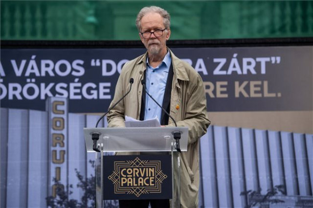 Augusztus végén megnyílik a felújított Corvin áruház Budapesten