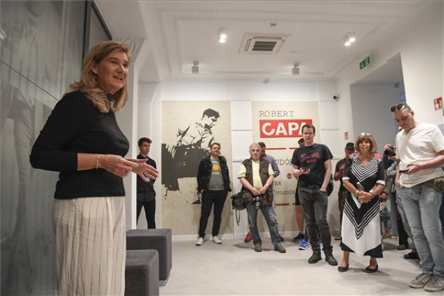 Megnyílt a Capa Központ állandó Robert Capa-kiállítása