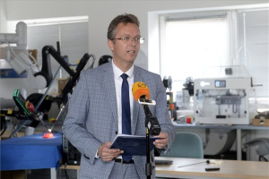 Hankó Balázs: megerősítjük a doktori képzéseket