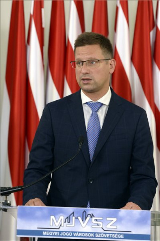 Gulyás Gergely sajtótájékoztatója a MJVSZ közgyűlése után 