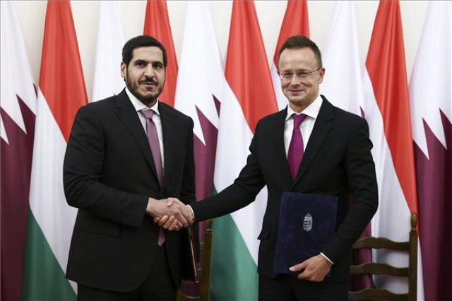 Szijjártó Péter a katari kereskedelmi és ipari miniszterrel tárgyalt