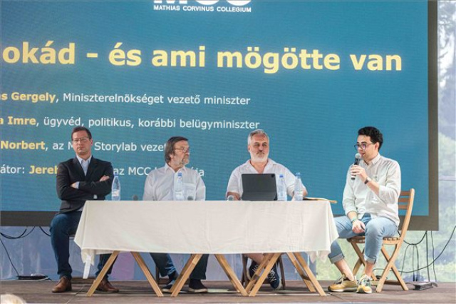 Tusványos - 32. Bálványosi Nyári Szabadegyetem és Diáktábor