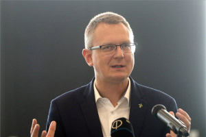 Rétvári Bence a III. Összmagyar Anyanyelvi Táborban Sátoraljaújhelyen 