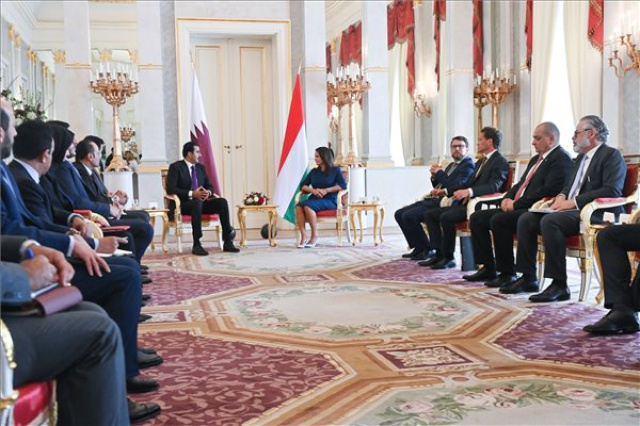 Novák Katalin fogadta a katari emírt

