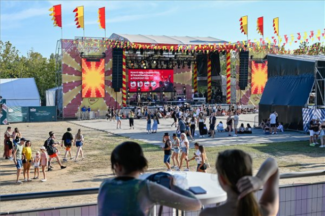 Megkezdődött a Strand Fesztivál