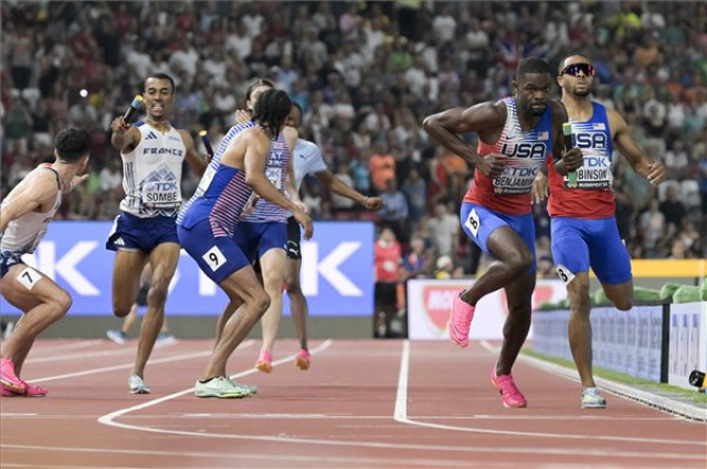 Atlétikai vb - Női 4x400 méteres váltófutás