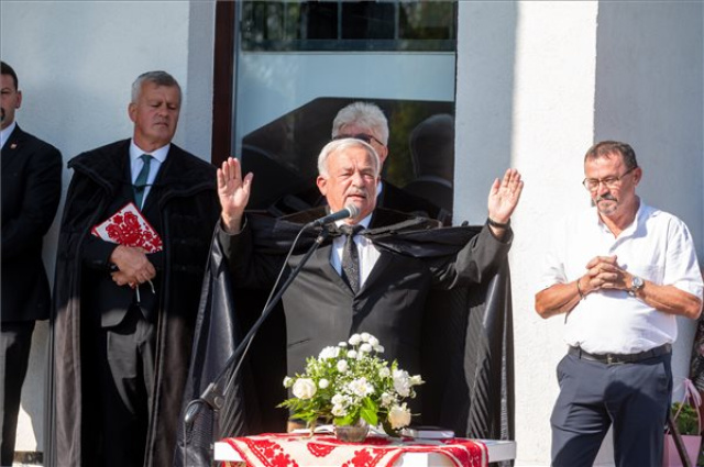 Elkezdődött az oktatás a magyar állami támogatással épült bánffyhunyadi magyar óvodában