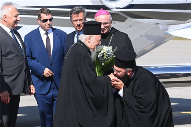 Magyarországra érkezett I. Bartholomaiosz pátriárka