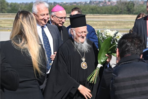 Magyarországra érkezett I. Bartholomaiosz pátriárka