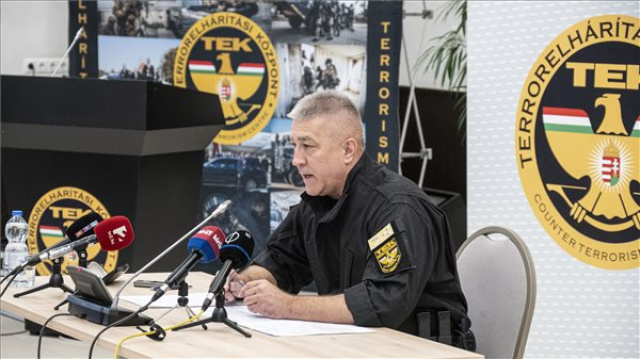 Esztergomi robbantás - Hajdu János sajtótájékoztatója