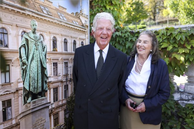 A legmagyarabb Habsburg - Kiállítás József nádorról a Várkert Bazárban
