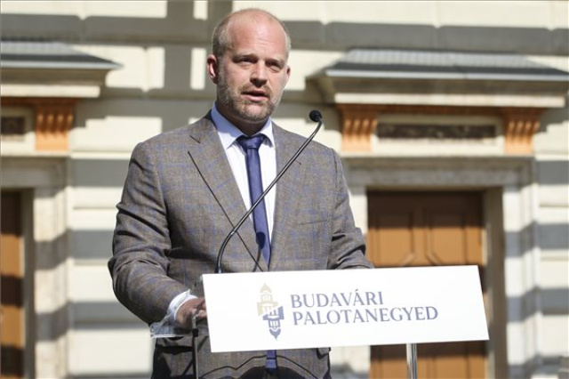 A legmagyarabb Habsburg - Kiállítás József nádorról a Várkert Bazárban