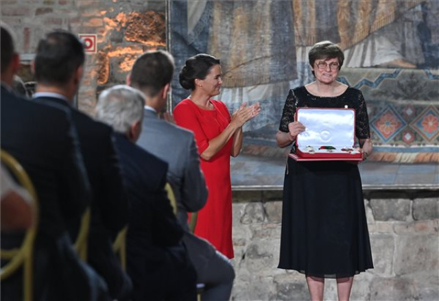 Karikó Katalin és Drew Weissman kapja az orvosi-élettani Nobel-díjat