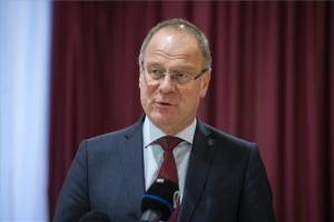 Szalay-Bobrovniczky Kristóf és Navracsics Tibor a Polgári Szalon rendezvényén Tapolcán 