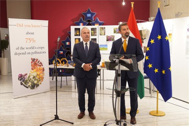 A magyar méhészeti tevékenységet mutatták be Strasbourgban