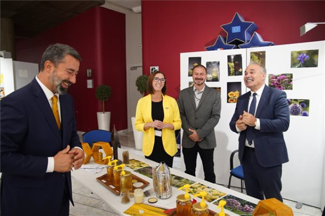 A magyar méhészeti tevékenységet mutatták be Strasbourgban