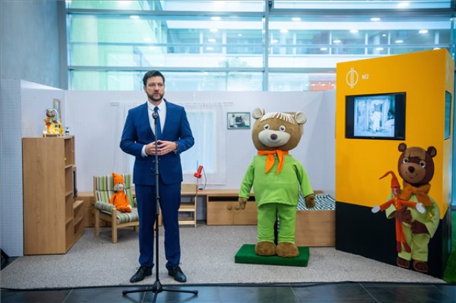 Hivatalosan is MTVA-dolgozó lett a közmédia emblematikus figurája, a TV Maci