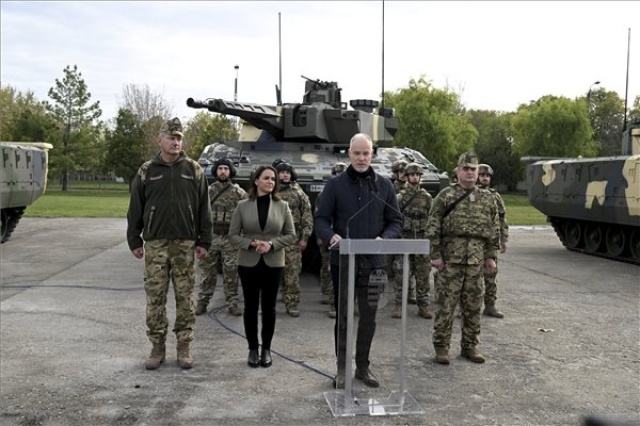 Adaptive Hussars 23 - A többnemzeti országos gyakorlat megnyitója Hódmezővásárhelyen 