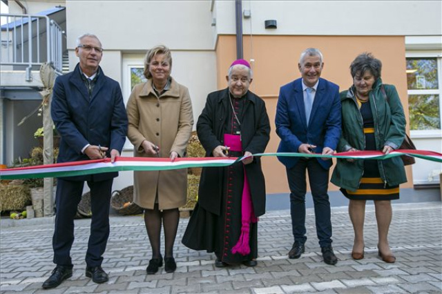 Óvodabővítést adtak át Kecskeméten