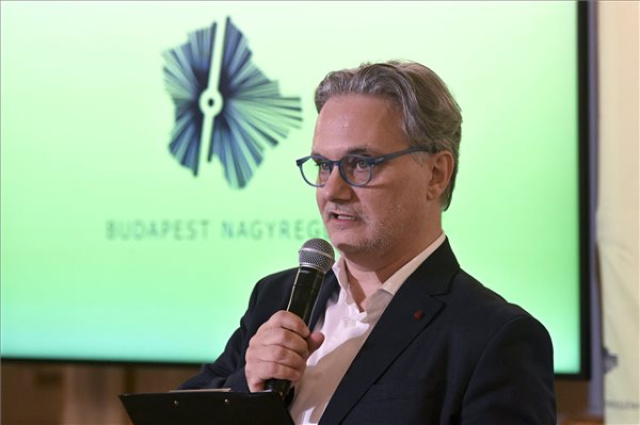 Budapest 150 - Bemutatták a Budapest Nagyregény című kötetet