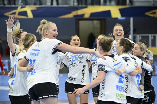Kézilabda női BL - DVSC Schaeffler - CSM Bucuresti 