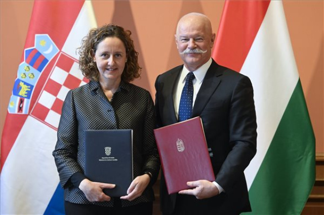 Magyar-horvát Kulturális Együttműködési Programot írt alá a magyar és a horvát kultúráért felelős miniszter