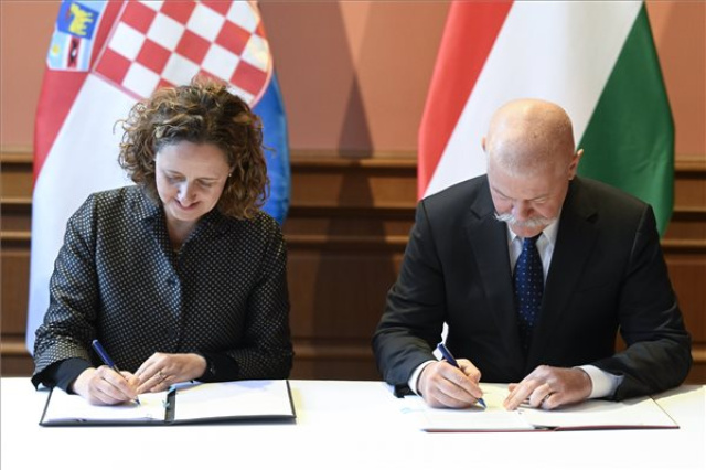 Magyar-horvát Kulturális Együttműködési Programot írt alá a magyar és a horvát kultúráért felelős miniszter