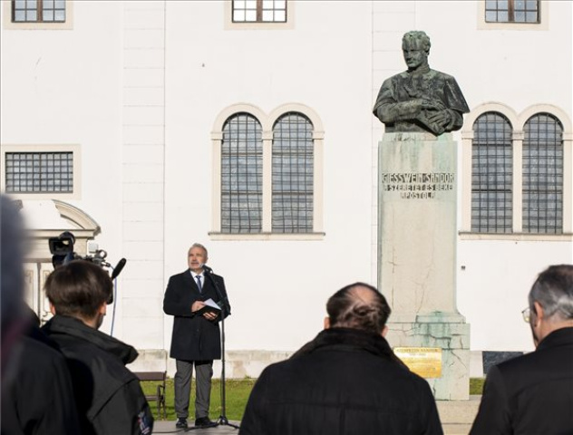 Giesswein Sándor és Közi Horváth József keresztényszocialista politikusokra emlékeztek Mosonmagyaróváron
