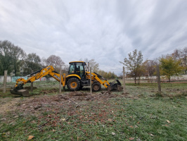 Épülő Gyevi közpark