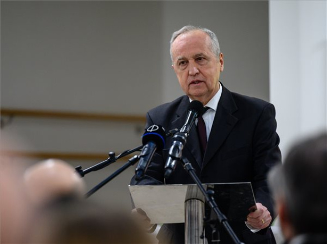 Átadták a Litéri Református Általános Iskola új épületét