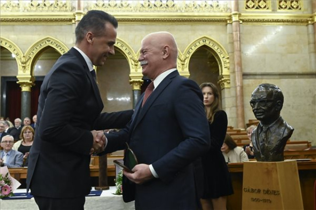 Átadták a 2023-as Gábor Dénes-díjakat