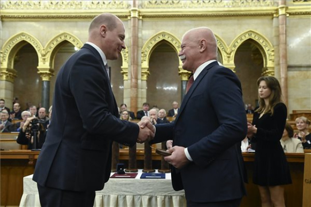 Átadták a 2023-as Gábor Dénes-díjakat