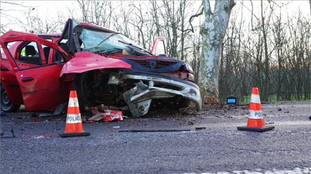 Baleset miatt lezárták az 5-ös főutat Kistelek és Pusztaszer között 