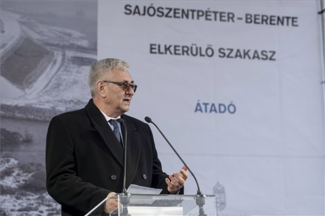 Átadták a 260-as számú főút Sajószentpéter - Berente elkerülő szakaszát 