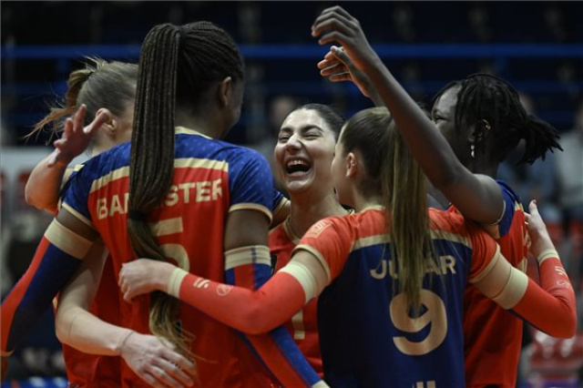 Női röplabda CEV Kupa - Vasas Óbuda-Levallois Paris Saint Cloud 