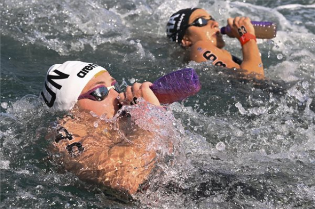  Vizes vb - Női 10 kilométeres nyílt vízi úszás
