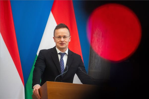 A Stellantis csoport elektromobilitási stratégiájának kulcselemét helyezi Magyarországra