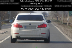 Gyorshajtás Bárándon