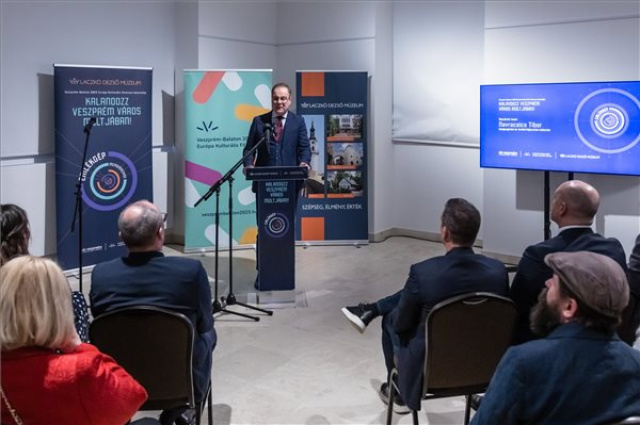 Veszprém történetét bemutató állandó kiállítás nyílt a Laczkó Dezső Múzeumban