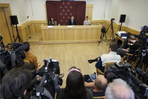A Központi Nyomozó Főügyészség sajtótájékoztatója az úgynevezett Völner-Schadl-ügy nyomozásáról
