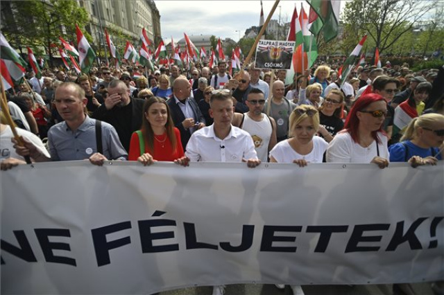 Voks 24 - A Magyar Péter által meghirdetett demonstráció Budapesten 