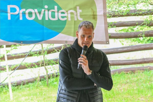 Fát ültettek a ferencvárosi labdarúgók a Budakeszi Vadasparkban