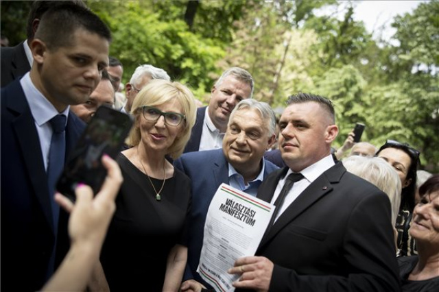 Voks 24 - Orbán Viktor Nyíregyházán folytatta vidéki kampánykörútját