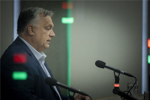 Miniszterelnöki interjú a Kossuth Rádióban