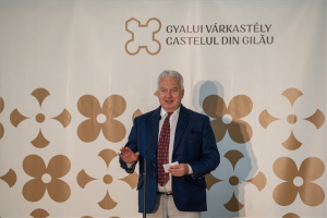 Megnyílt a felújított gyalui várkastély Erdélyben