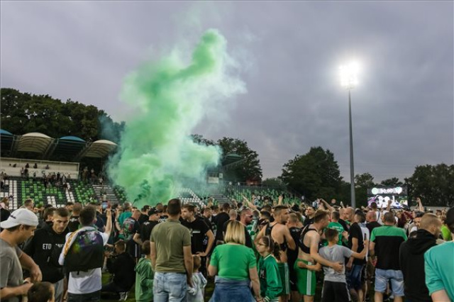 Labdarúgó NB II - Egygólos ajkai sikerével kilenc év után feljutott az ETO Győr