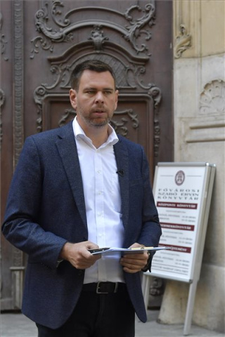 Voks 24 - Vitézy Dávid fejlesztené a könyvtári szolgáltatásokat Budapesten