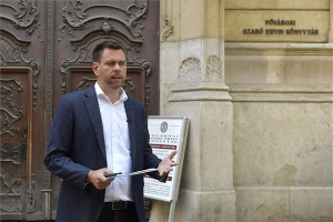 Voks 24 - Vitézy Dávid fejlesztené a könyvtári szolgáltatásokat Budapesten