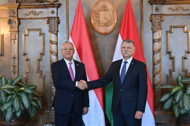 Kövér László fogadta az egyiptomi képviselőház elnökét 